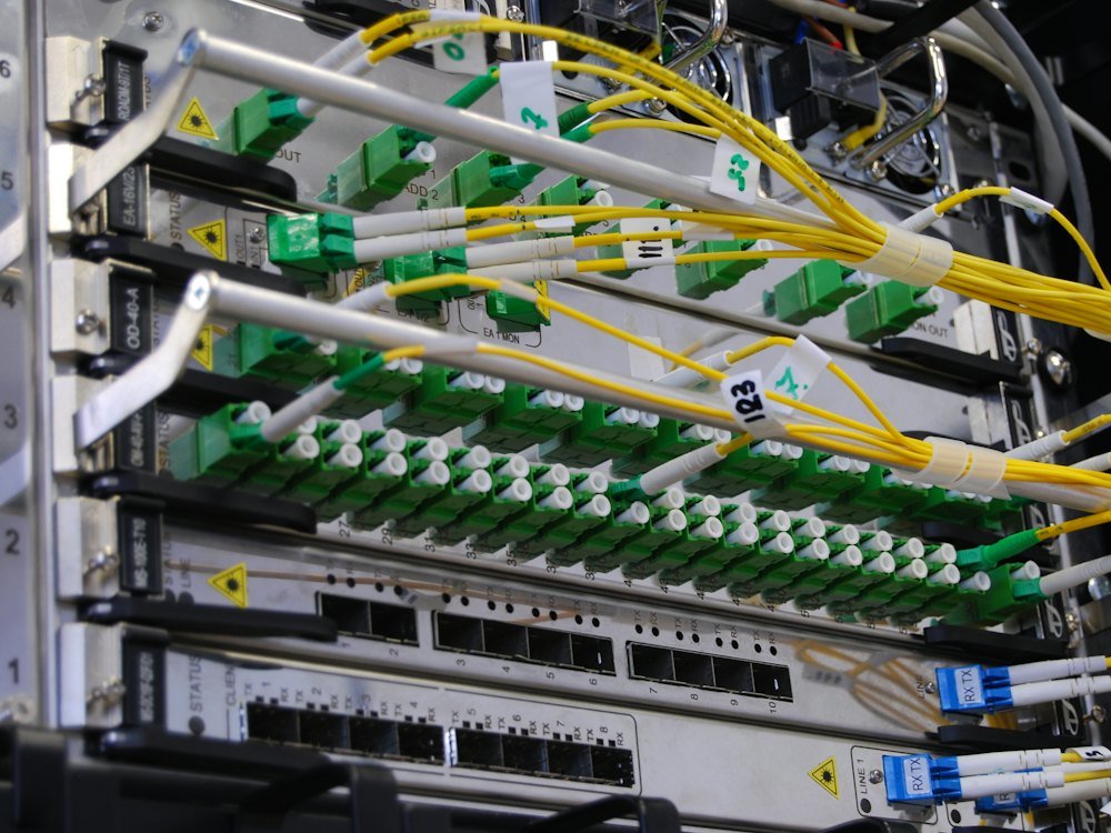 Onboard cabling